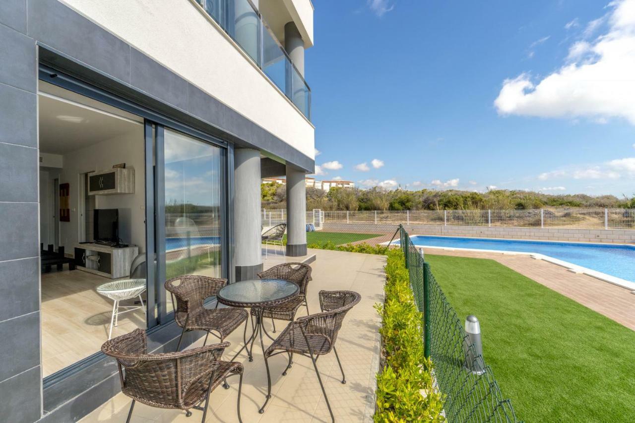 Luxury Pinada Beach La Mata (Torrevieja) Exterior foto